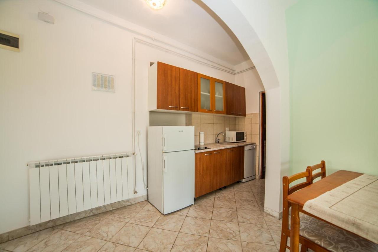 Apartments Durda Fažana Exterior foto